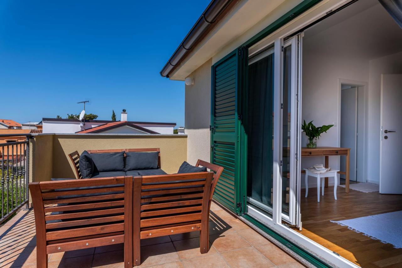Charming Tale Apartments Modun19 Pirovac Exterior foto